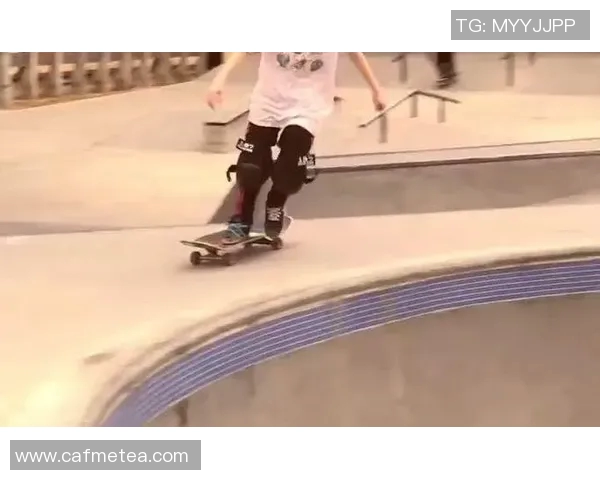 南京滑板队在极限运动世界杯中的精彩表现与节奏分析