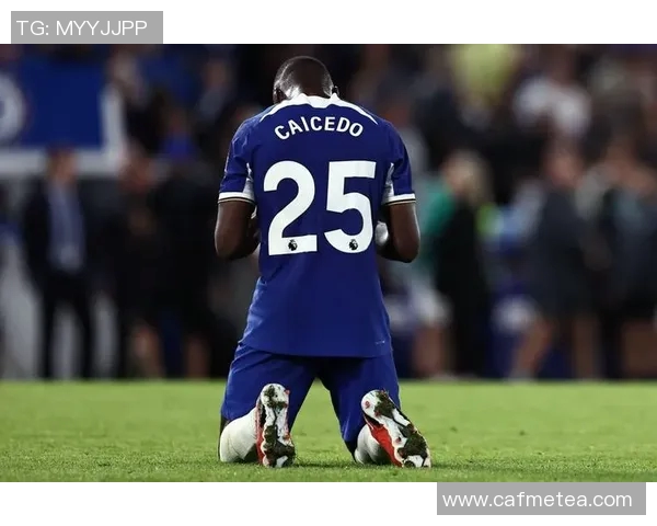 加克波引领新时代足球潮流展现年轻球员的无限潜力与激情