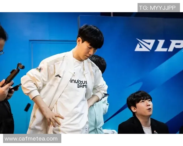 高校联赛特别报道：IG在转型过程中如何重塑团队与战术的成功之路