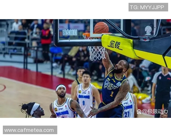 CBA精彩对决广东队迎战南京队直播全程回顾与分析